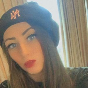 Meet your Posher, Dani